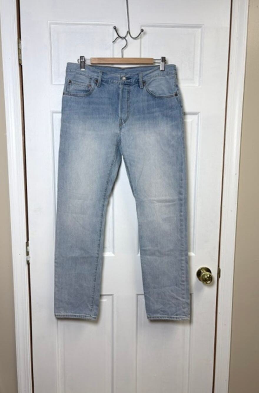 Levis 501‎ Light Wash Straight Leg Jeans Men's 30x31 Button Fly Classic Denim
